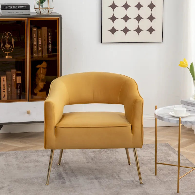 Chaise d'appoint moderne en velours SEYNAR avec dossier incurvé et pieds dorés pour le salon